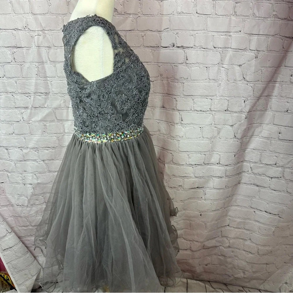 NWT grey homecoming dress juniors short prom dress no size tag tideclothes - Picture 2 of 13